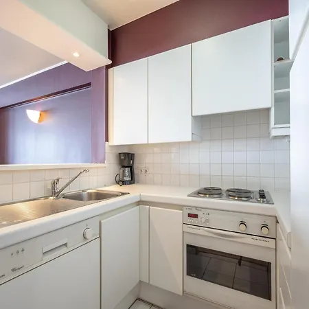 In Near Zeedijk Daire