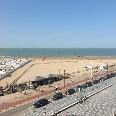 In Near Zeedijk Knokke-Heist