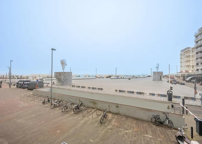 דירה In Near Zeedijk